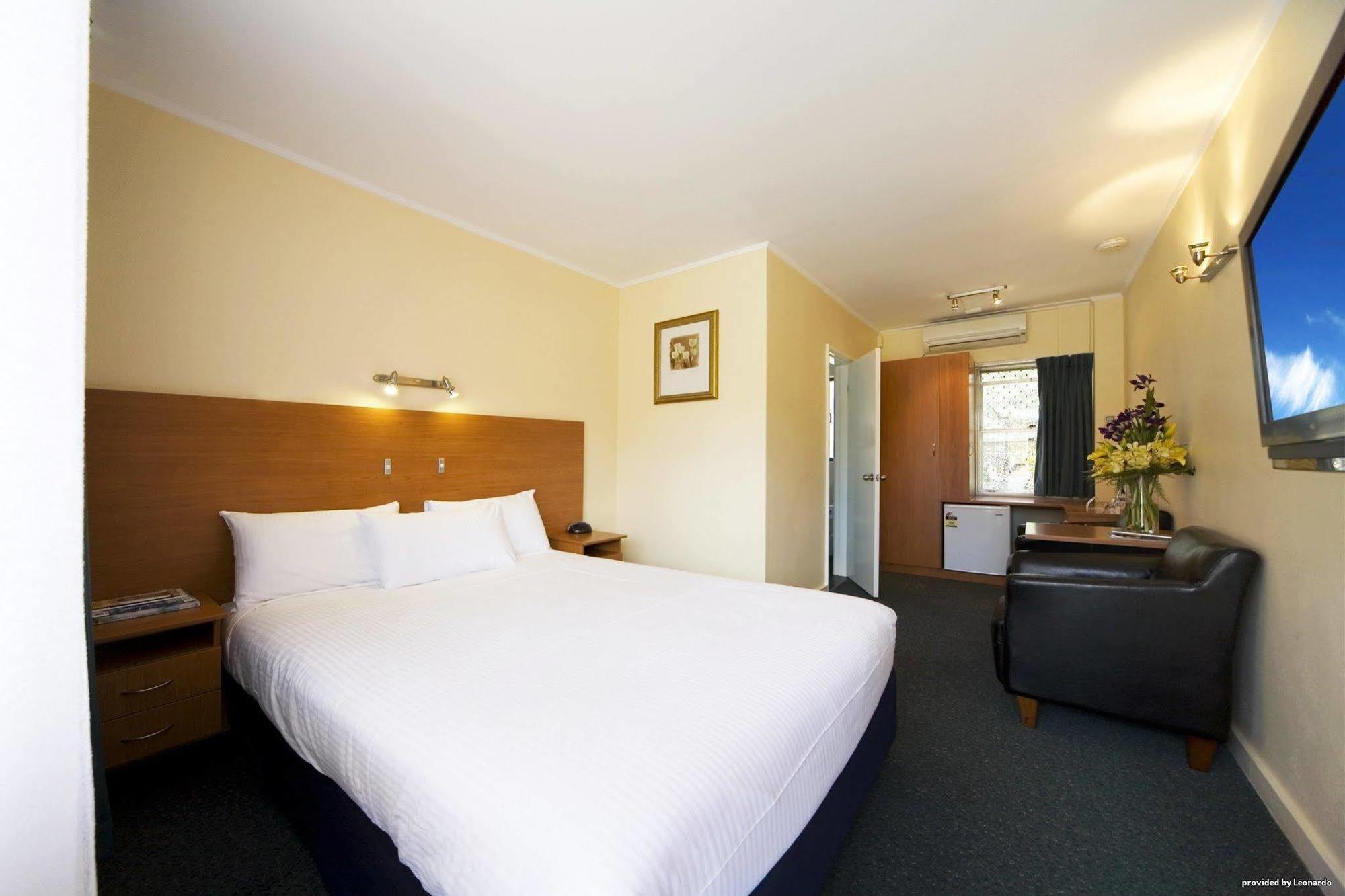 Best Western Monaro 3*